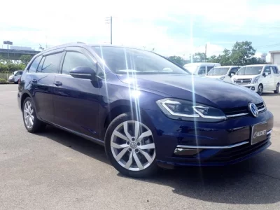 Volkswagen GOLF VARIANT