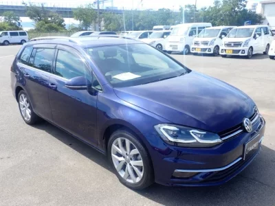 Volkswagen GOLF VARIANT