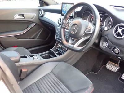 Mercedes-Benz CLA CLASS