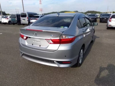 Honda GRACE
