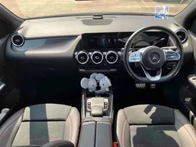 Mercedes-Benz B CLASS