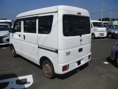 Nissan CLIPPER VAN
