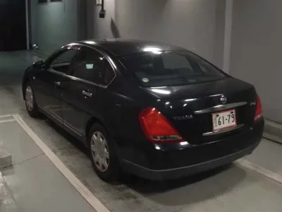 Nissan TEANA