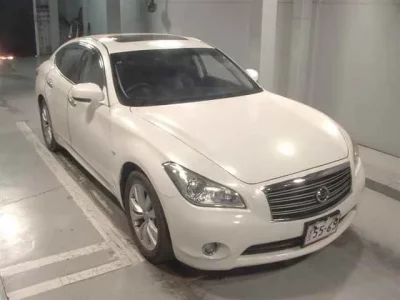 Nissan FUGA