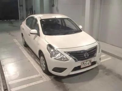 Nissan TIIDA LATIO