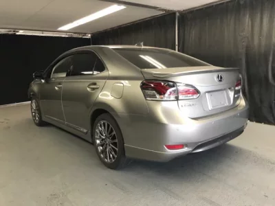 Lexus HS