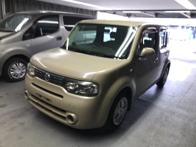 Nissan CUBE