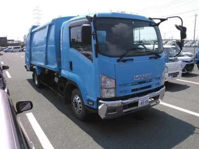 Isuzu FORWARD