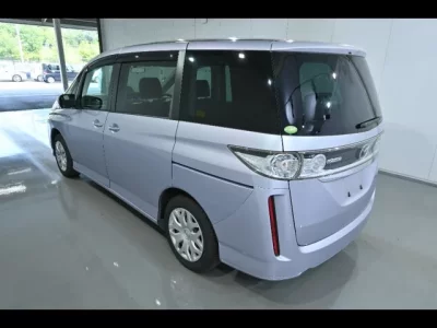 Mazda BIANTE