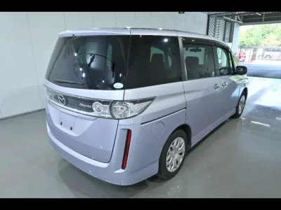 Mazda BIANTE