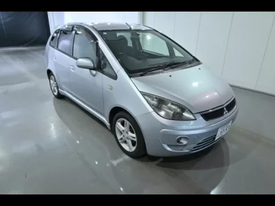 Mitsubishi COLT PLUS