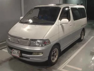 Toyota HIACE REGIUS