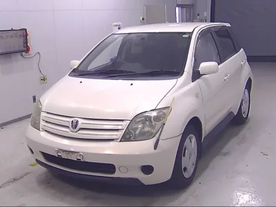 Toyota IST