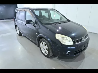 Nissan LAFESTA
