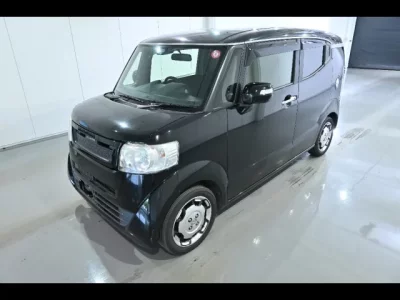 Honda N BOX SLASH