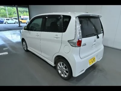 Mitsubishi EK CUSTOM