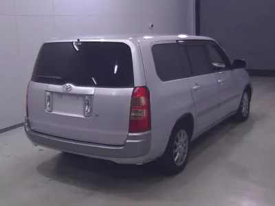 Toyota SUCCEED