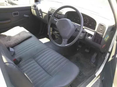Nissan DATSUN PICKUP