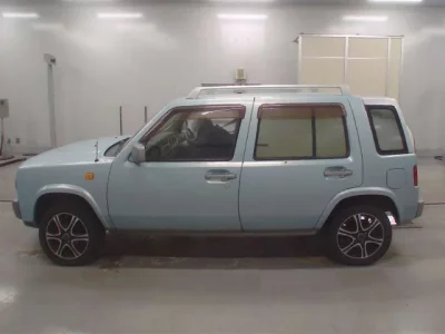 Nissan RASHEEN