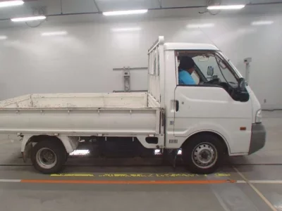 Nissan VANETTE TRUCK
