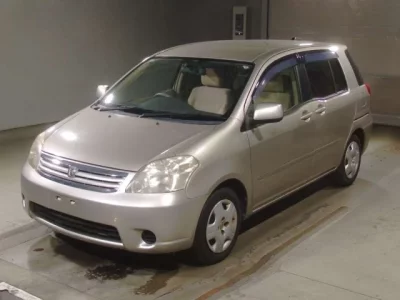 Toyota RAUM