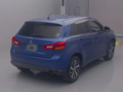 Mitsubishi RVR