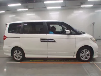Honda ELYSION
