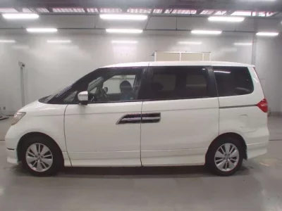 Honda ELYSION