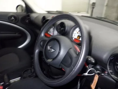 BMW MINI