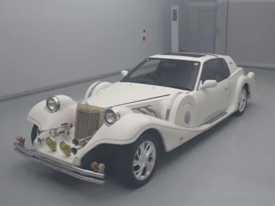 Mitsuoka LE-SEYDE