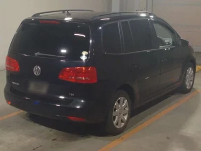 Volkswagen GOLF TOURAN