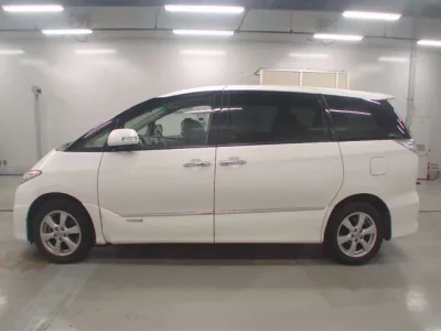 Toyota ESTIMA HYBRID