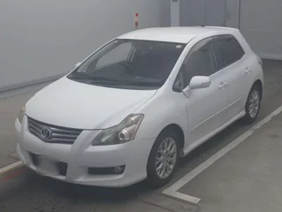 Toyota BLADE