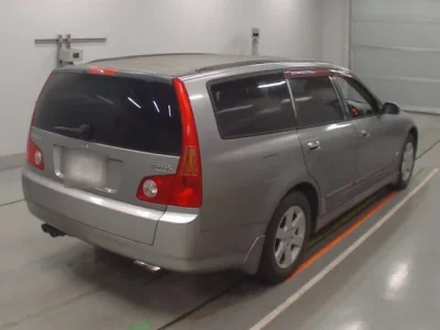 Nissan STAGEA