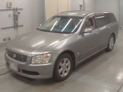 Nissan STAGEA