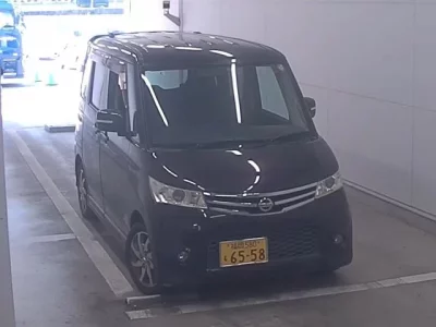 Nissan ROOX