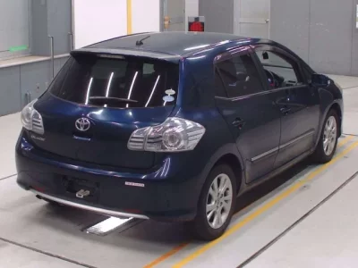 Toyota BLADE