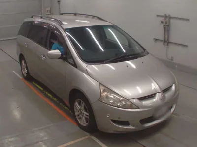 Mitsubishi GRANDIS