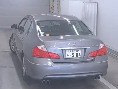 Nissan FUGA