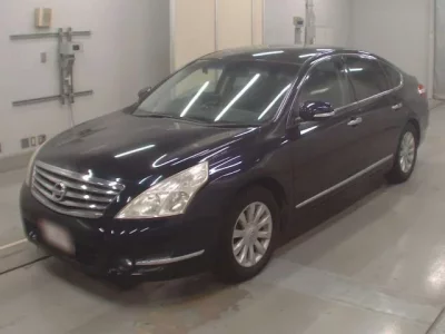 Nissan TEANA