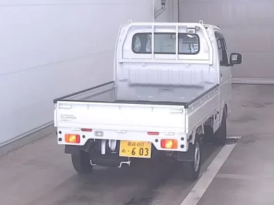 Nissan CLIPPER TRUCK
