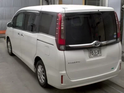 Toyota ESQUIRE