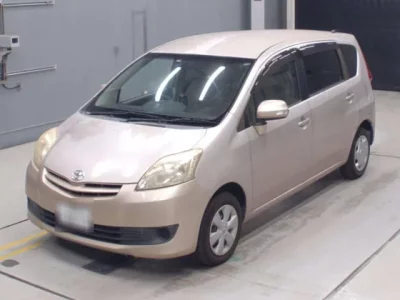 Toyota PASSO SETTE