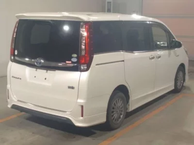 Toyota ESQUIRE