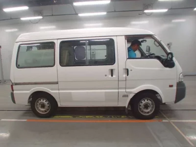 Mazda BONGO VAN