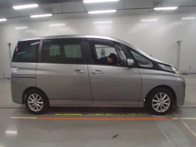 Mazda BIANTE
