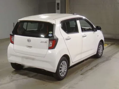 Daihatsu MIRA E S