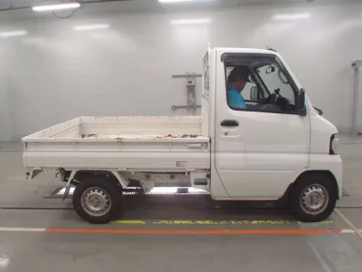 Nissan CLIPPER TRUCK