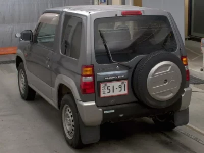 Mitsubishi PAJERO MINI