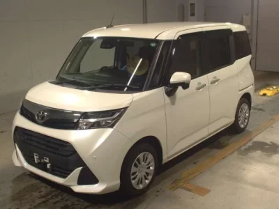 Toyota TANK